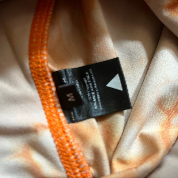 OG short -Tie Dye Mango - Picture 5 of 5